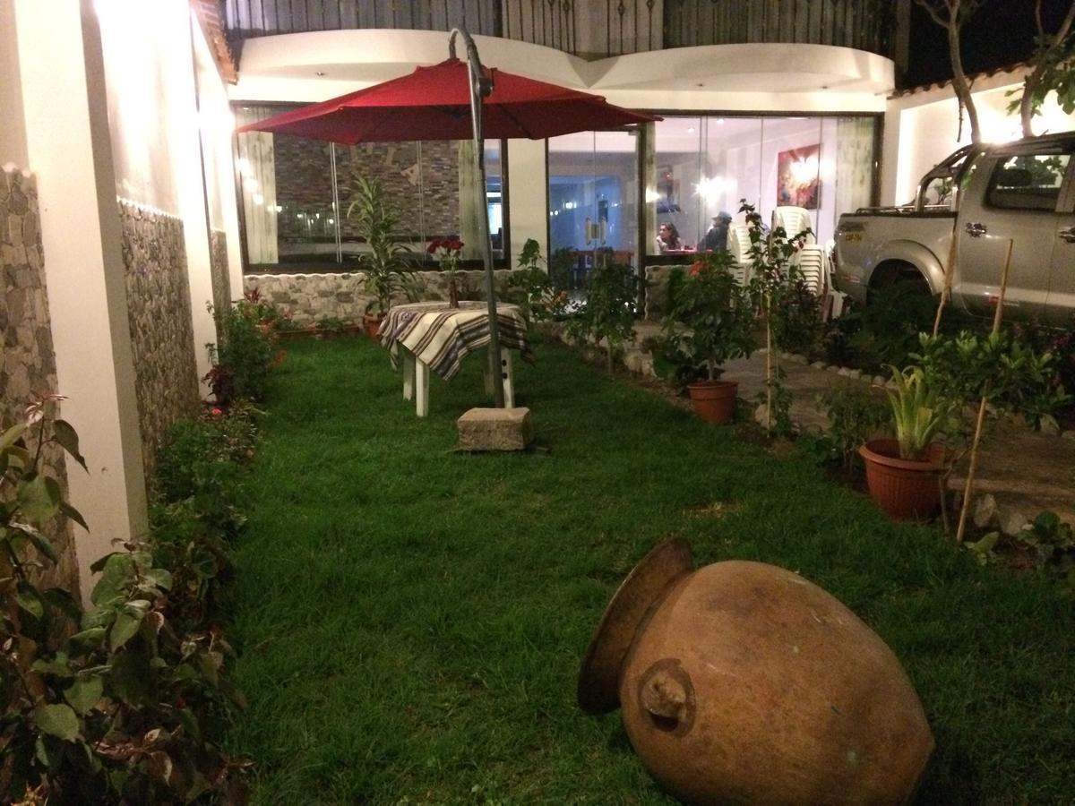 Hotel Quilla House 2 Urubamba Exterior foto