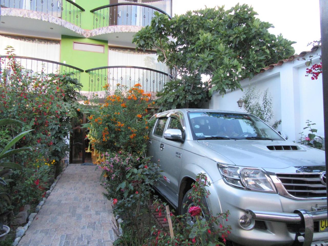 Hotel Quilla House 2 Urubamba Exterior foto